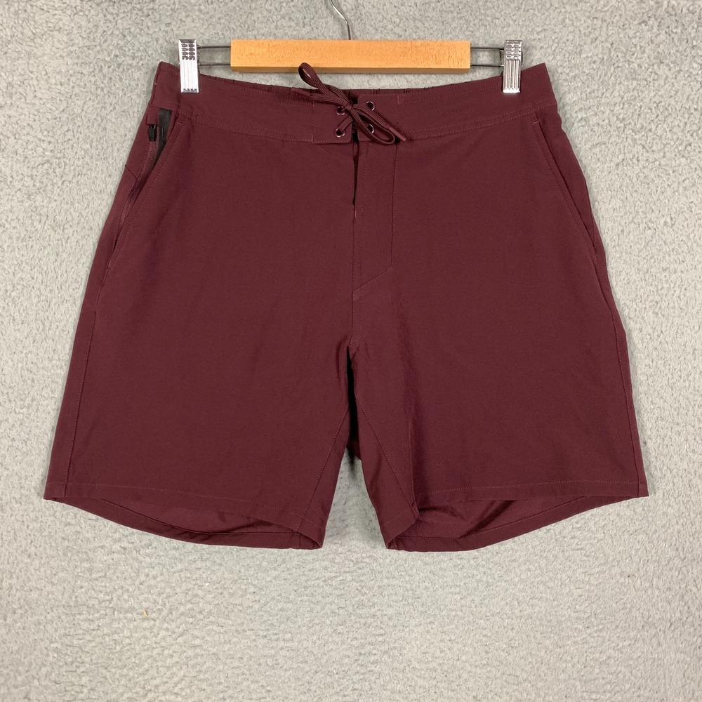 Ten Thousand Foundation Shorts Men's‎ Medium M Maroon Performance Drawstring Gym